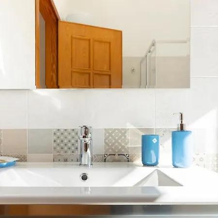 Spazioso - A Pochi Passi Dal Mare, Apartment