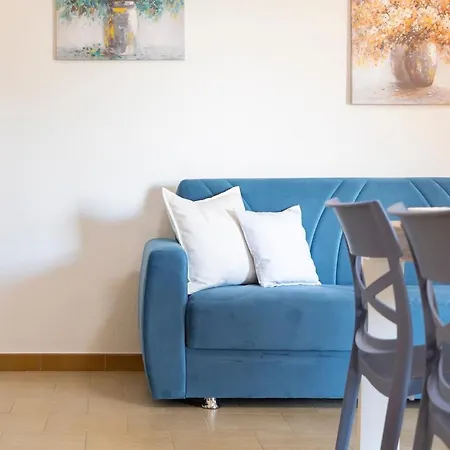 Spazioso - A Pochi Passi Dal Mare, Apartment *