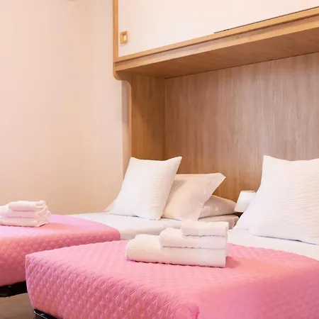 Spazioso - A Pochi Passi Dal Mare, Apartment *