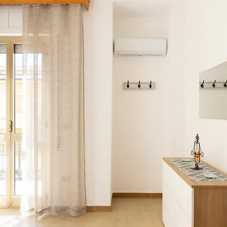 Spazioso - A Pochi Passi Dal Mare, Apartment *