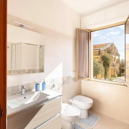 Apartment Spazioso - A Pochi Passi Dal Mare, *