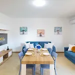 Spazioso - A Pochi Passi Dal Mare, 라 칼레타